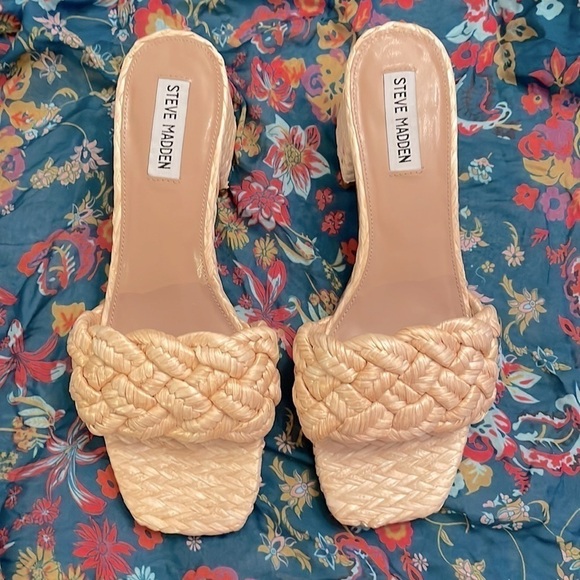 Brand New Steve Madden Braided Natural Straw Large Strap Slides Heeled Sandals - Picture 5 of 14